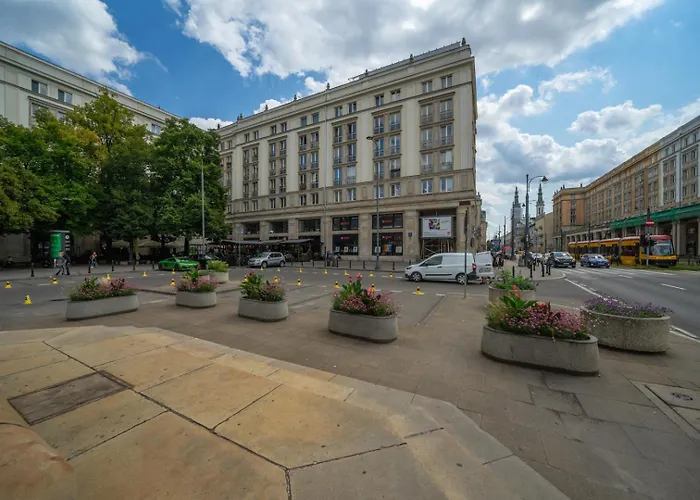 Apartment Downtown - Location, View, Bus&tram - By Rentujemy